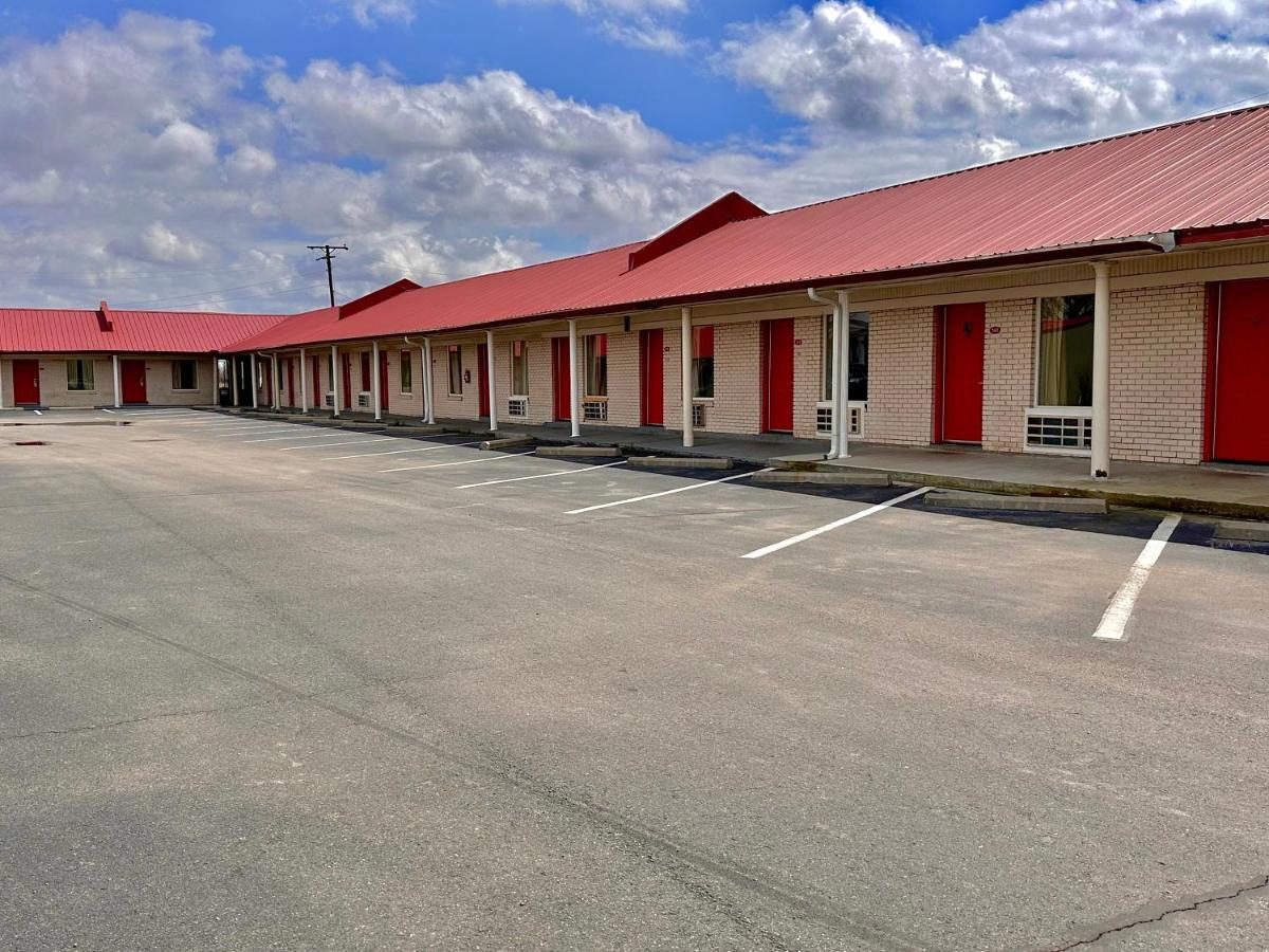 Relax Inn Mcgehee Exterior foto
